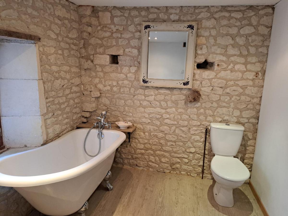 Le Moulin Etourneau - 3 Gites Avec 2 Piscines Champagnac  エクステリア 写真