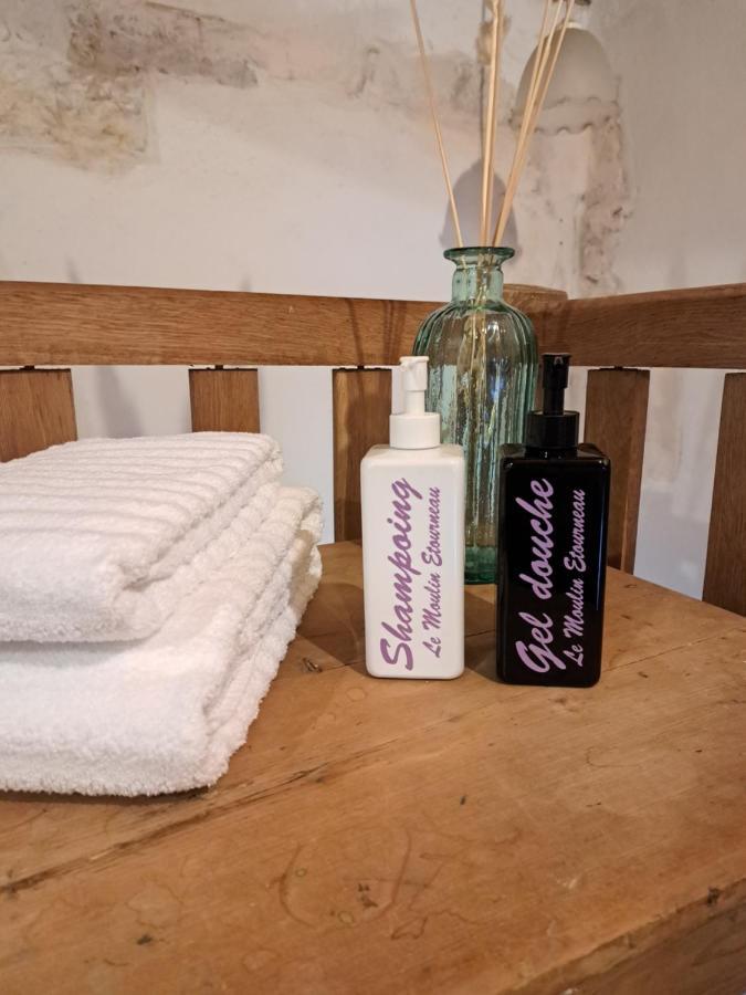 Le Moulin Etourneau - 3 Gites Avec 2 Piscines Champagnac  エクステリア 写真
